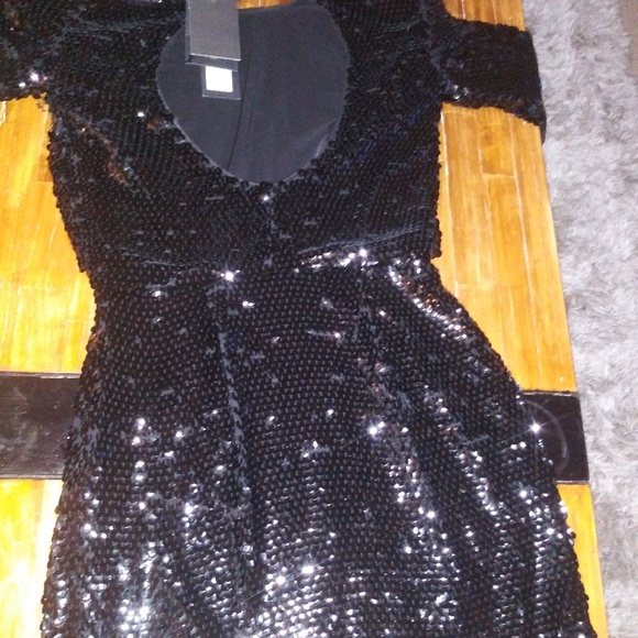 Clothes - Picture 2 of 2